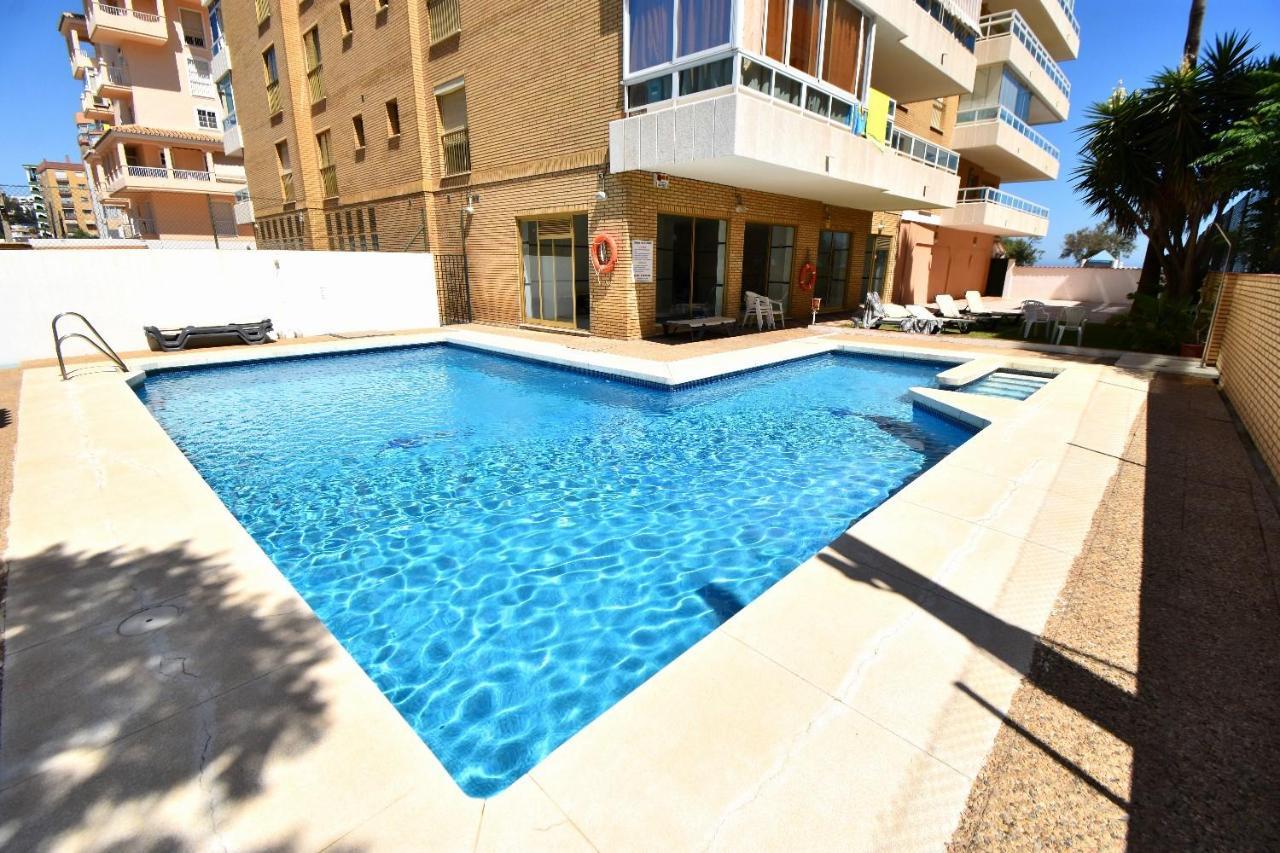 Sur Suites Victoria Fuengirola Extérieur photo